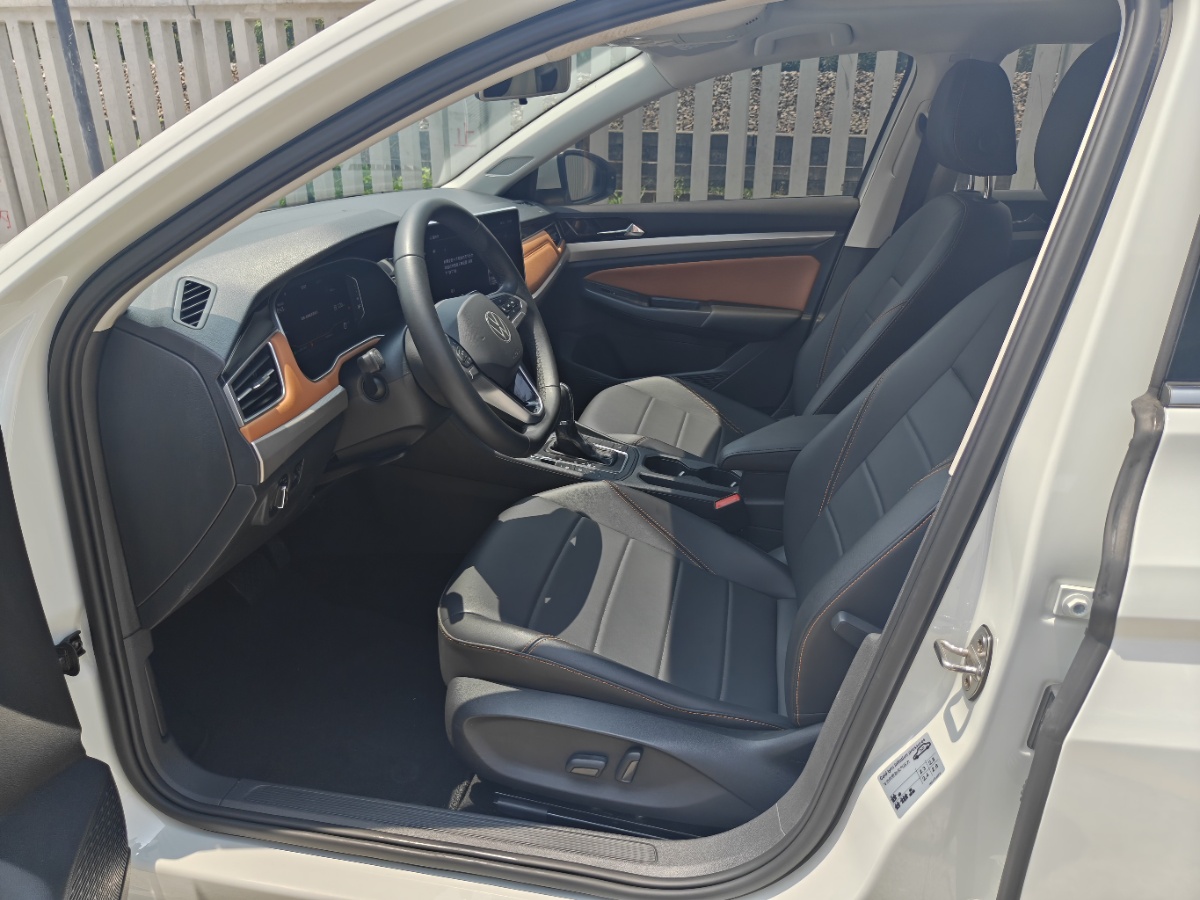 Volkswagen Bora 2023 car image #8