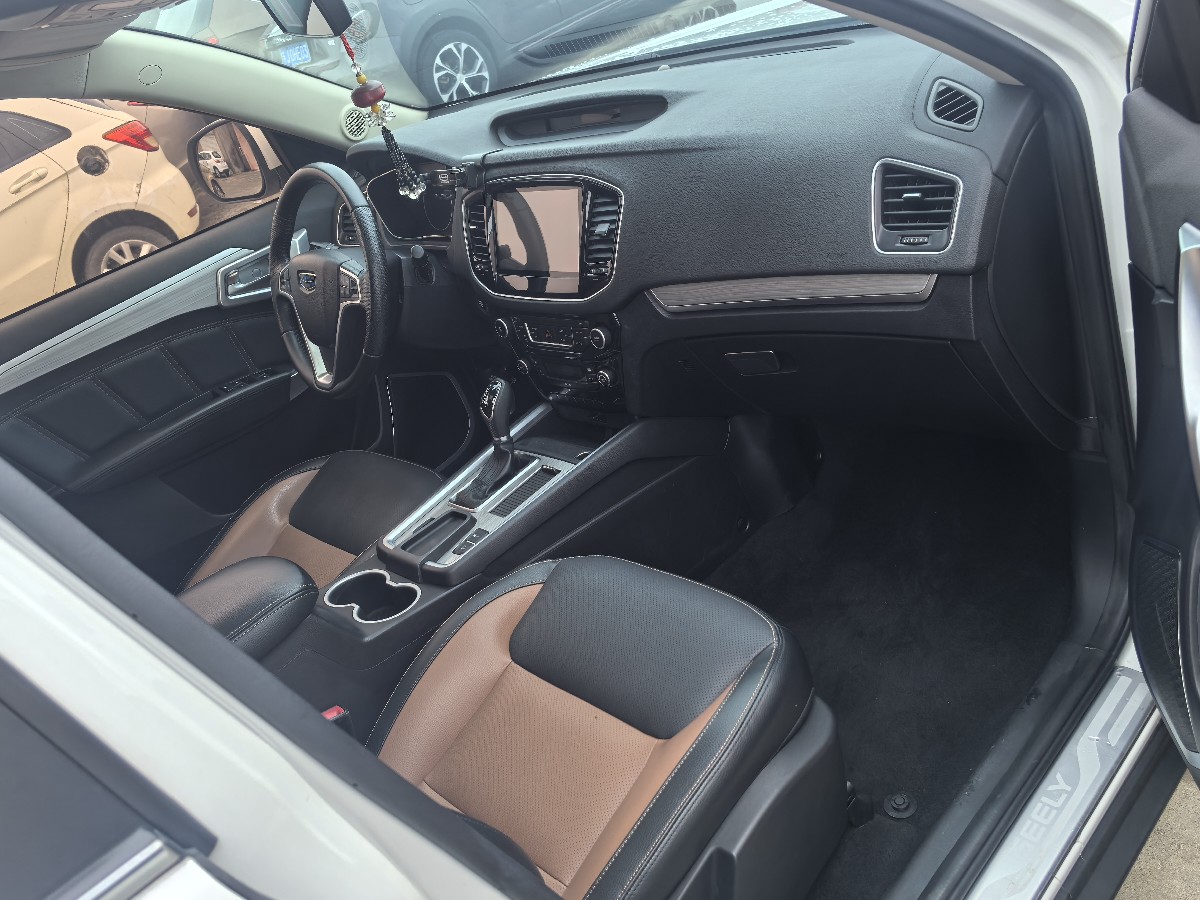 GEELY Vision X6 2016 immagine di auto #6