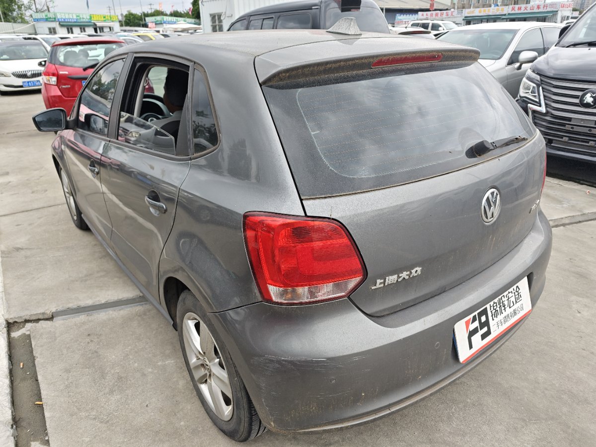 Volkswagen Polo 2012 #4 Volkswagen Polo 2012 car image #4
