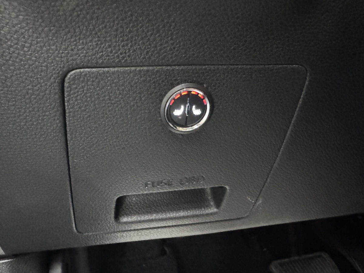Kia Seltos 2023 car image #17
