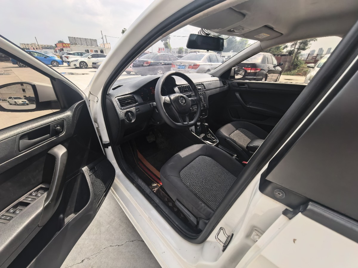 Volkswagen Santana 2019 #2 Volkswagen Santana 2019 car image #2