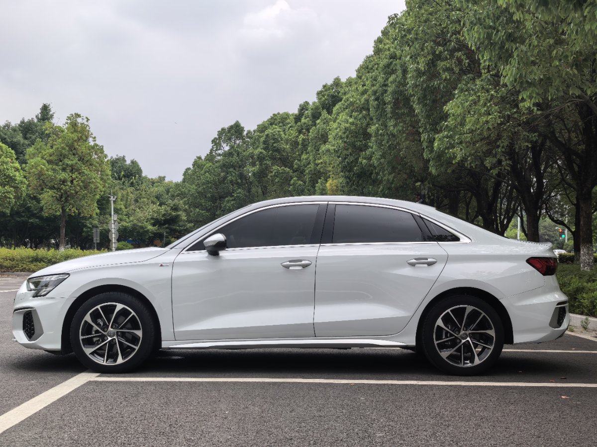 Audi A3 2022 car image #4