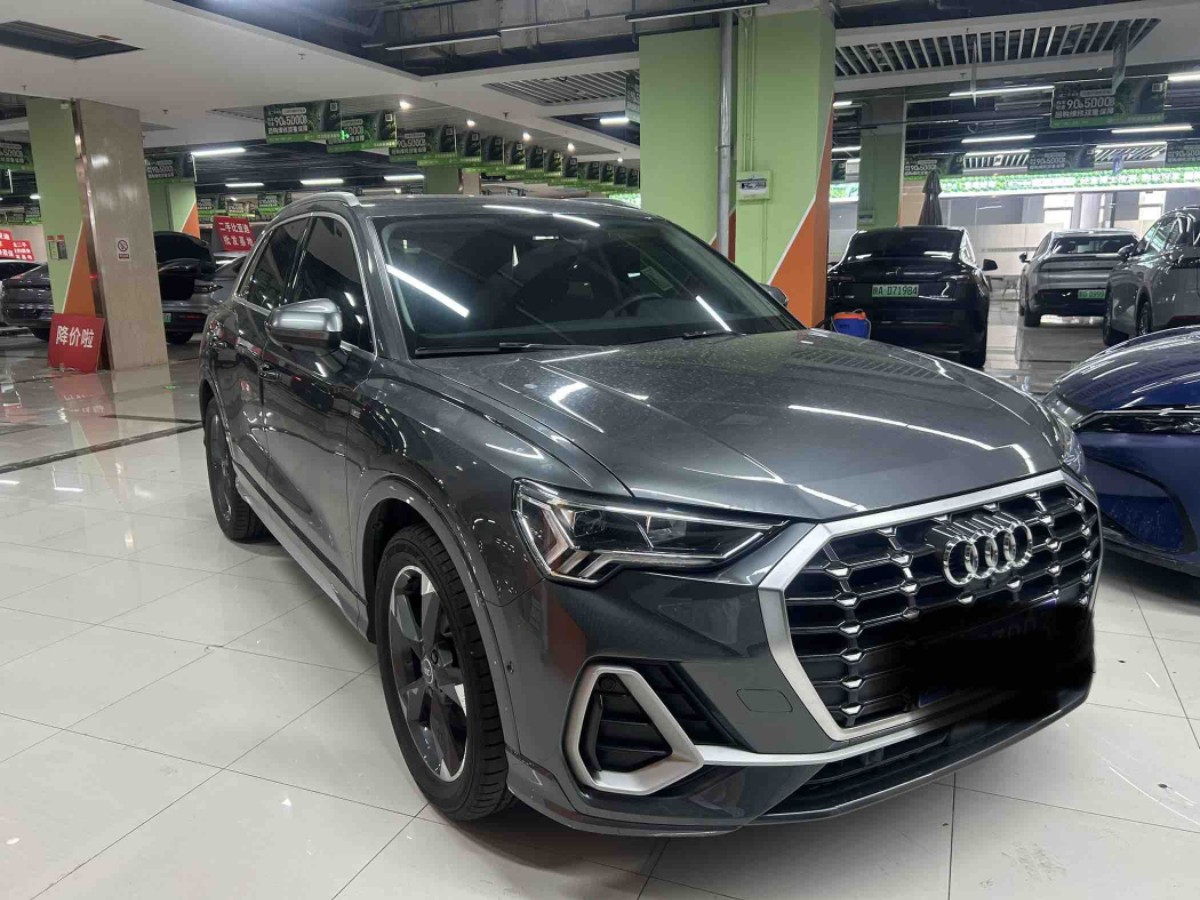 Audi Q3 2023 #3 Audi Q3 2023 car image #3
