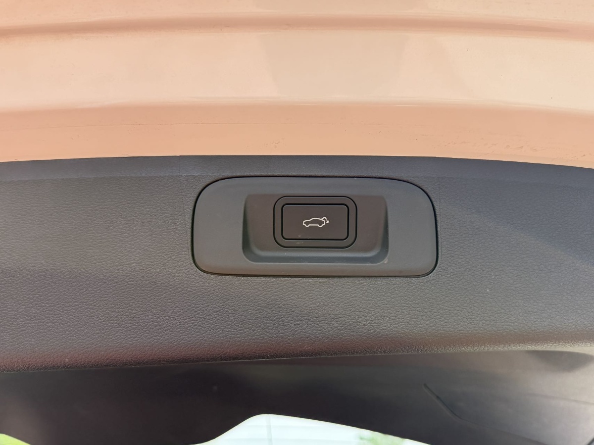 GEELY Coolray 2024 image de voiture #13