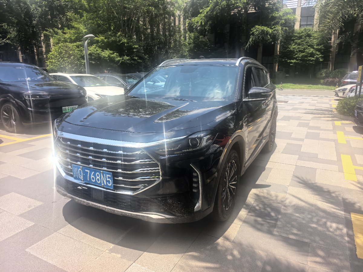 Jetour X70 PLUS 2022 car image #6