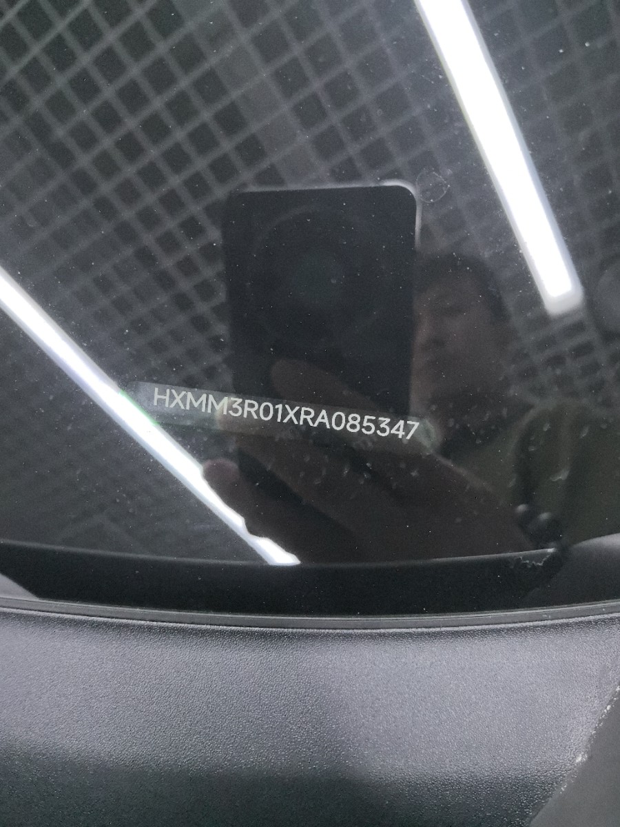 MI SU7 2025 immagine di auto #13