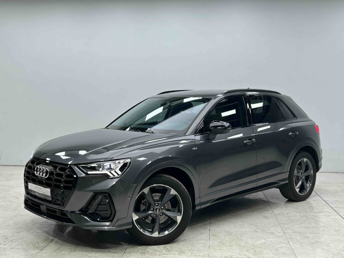 Audi Q3 2023 Audi Q3 2023 car image