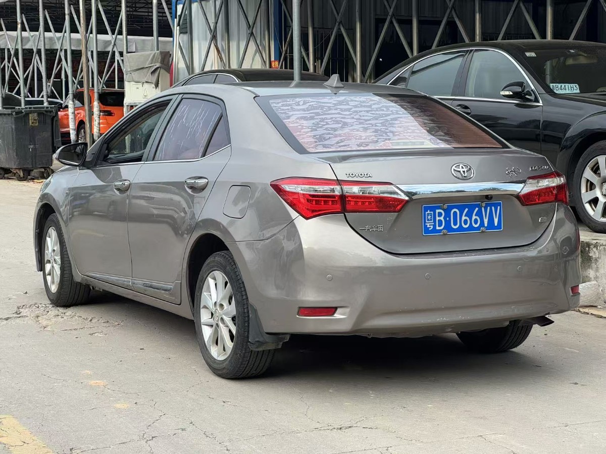 Toyota Corolla 2015 car image #6