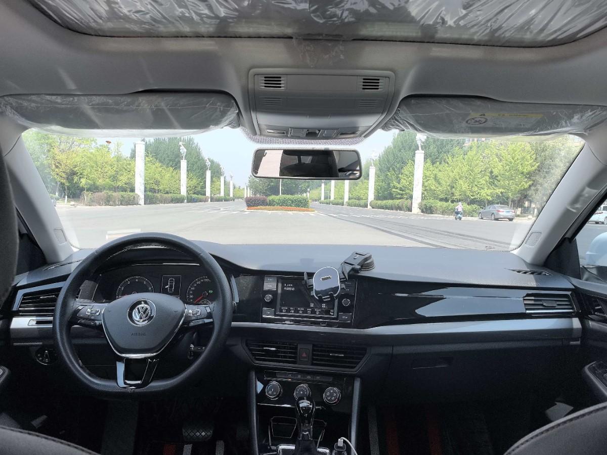 Volkswagen Bora 2020 car image #5