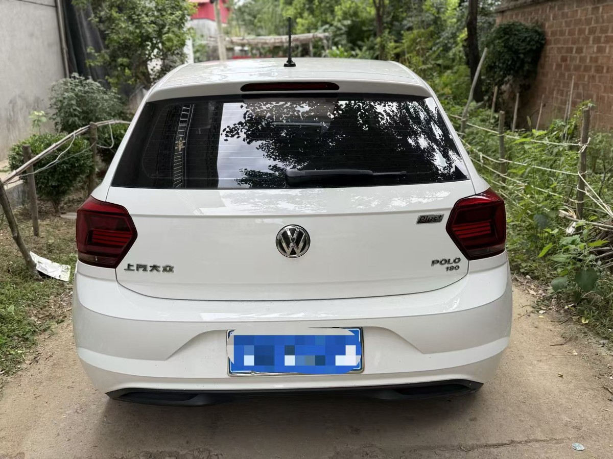 Volkswagen Polo 2020 car image #4