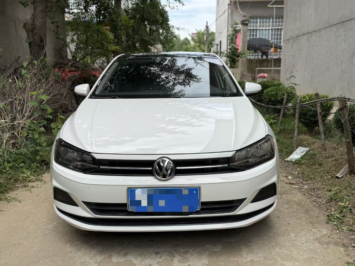 Volkswagen Polo 2020 car image 