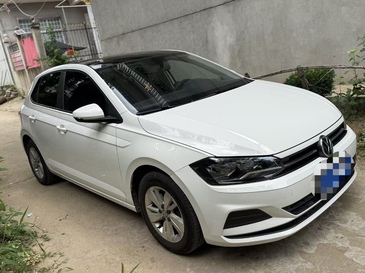 Volkswagen Polo 2020 car image #3