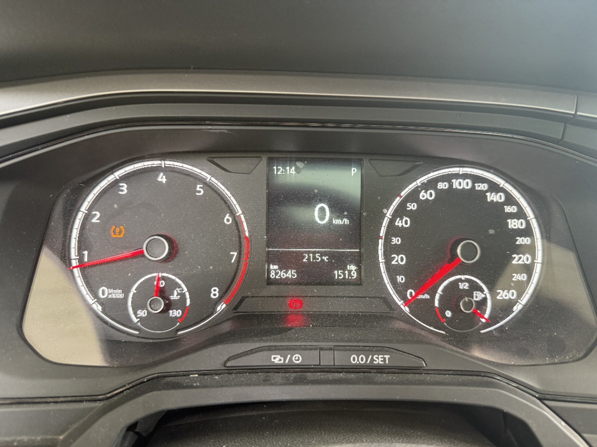 Volkswagen Polo 2020 car image #9
