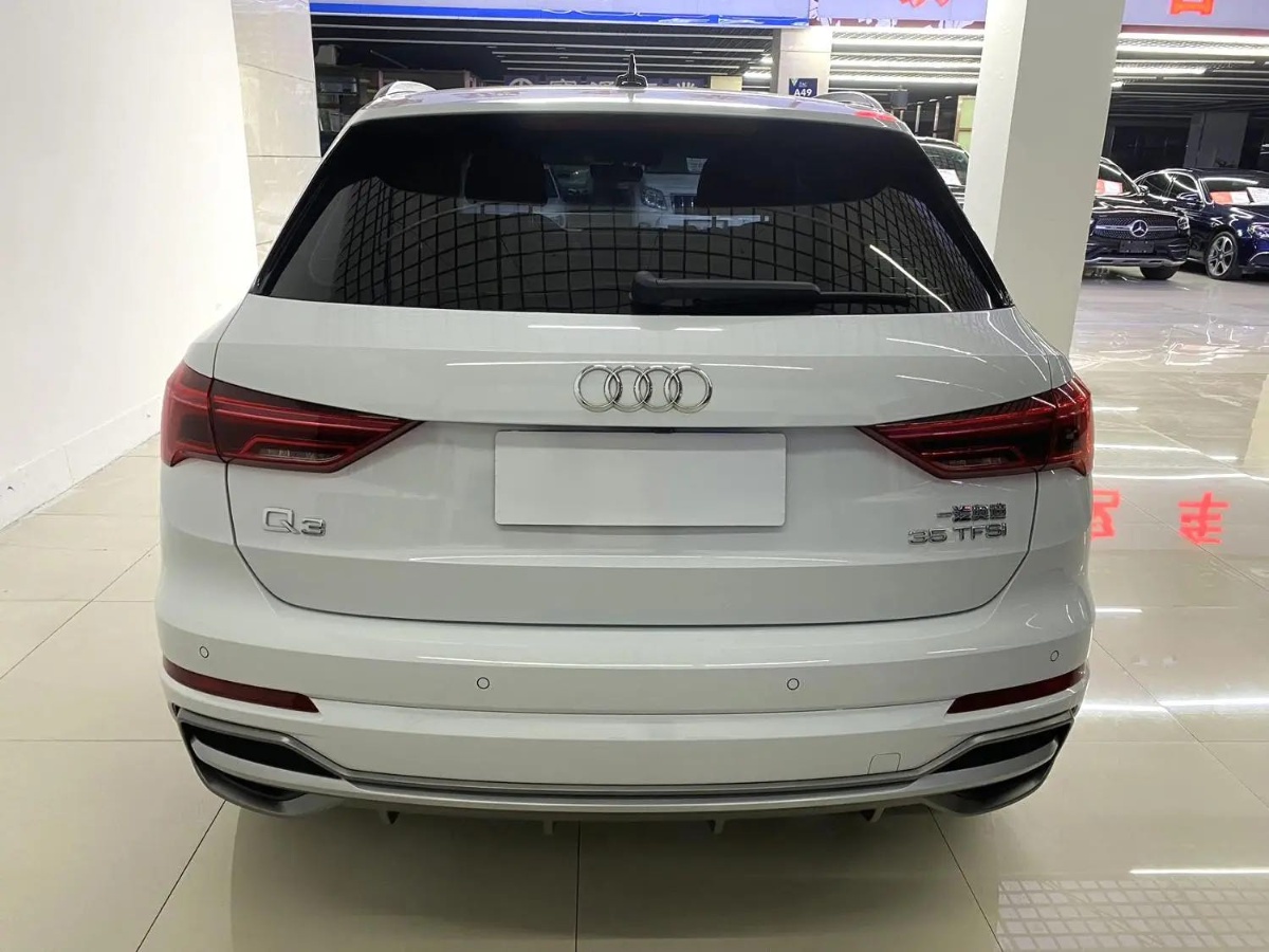 Audi Q3 2022 #7 Audi Q3 2022 car image #7