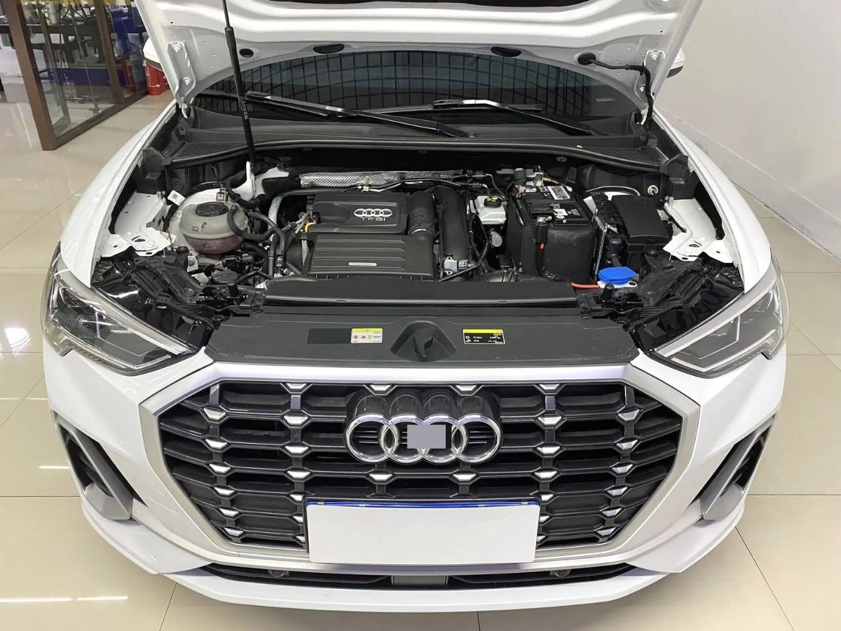 Audi Q3 2022 #13 Audi Q3 2022 car image #13