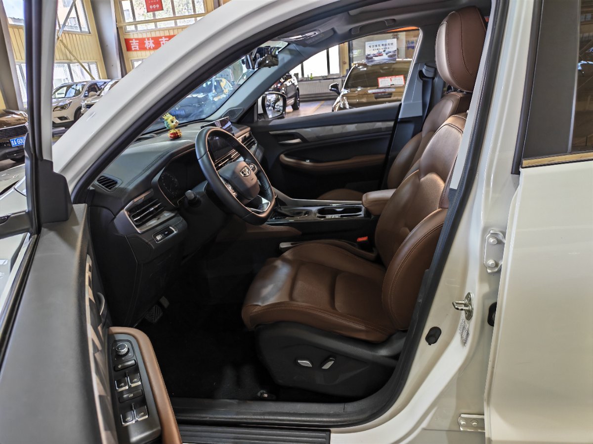 GEELY Vision X6 2021 #4 GEELY Vision X6 2021 car image #4