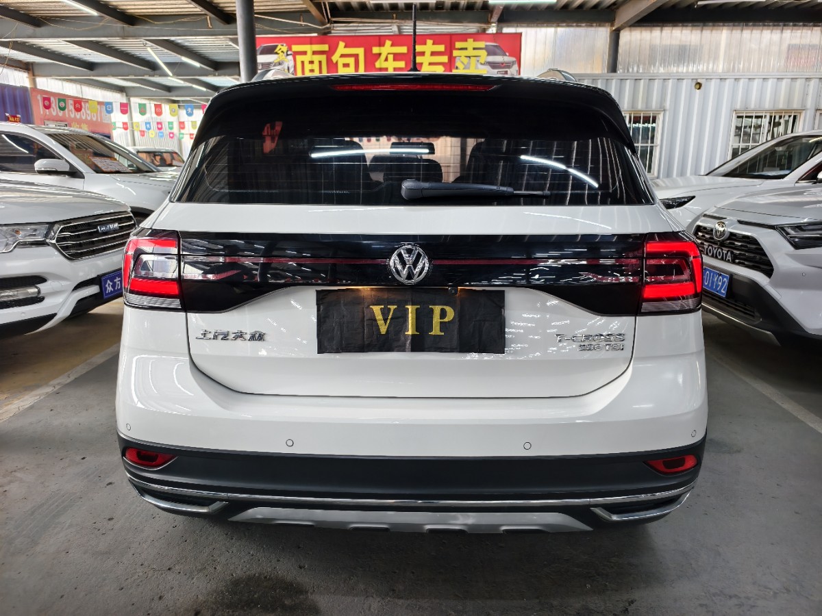 Volkswagen T-Cross 2020 #3 Volkswagen T-Cross 2020 car image #3