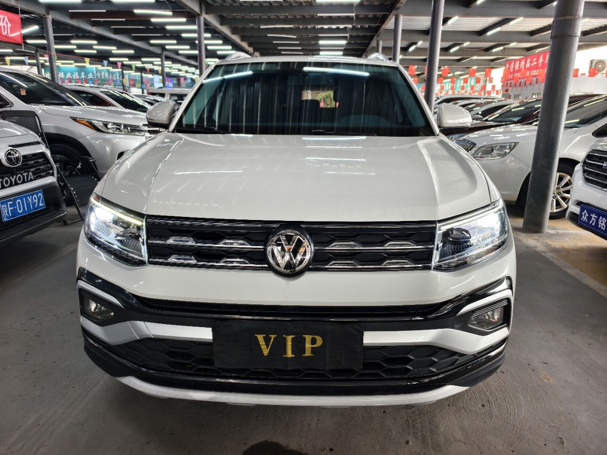 Volkswagen T-Cross 2020 #2 Volkswagen T-Cross 2020 car image #2
