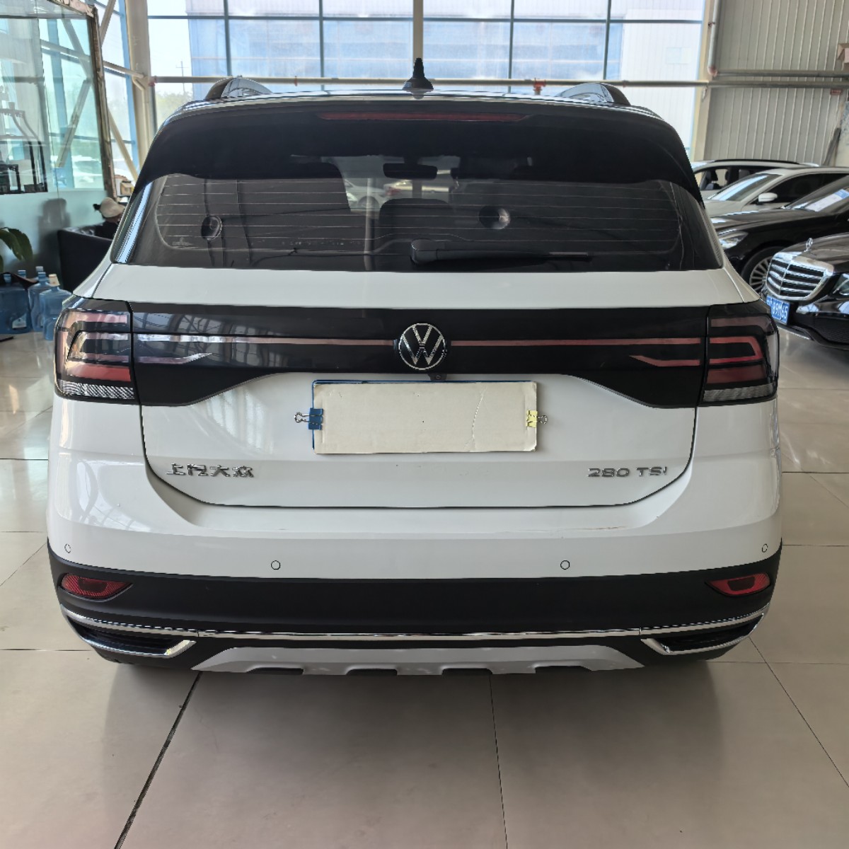 Volkswagen T-Cross 2023 #8 Volkswagen T-Cross 2023 car image #8