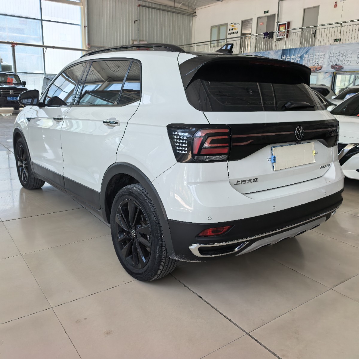 Volkswagen T-Cross 2023 #7 Volkswagen T-Cross 2023 car image #7