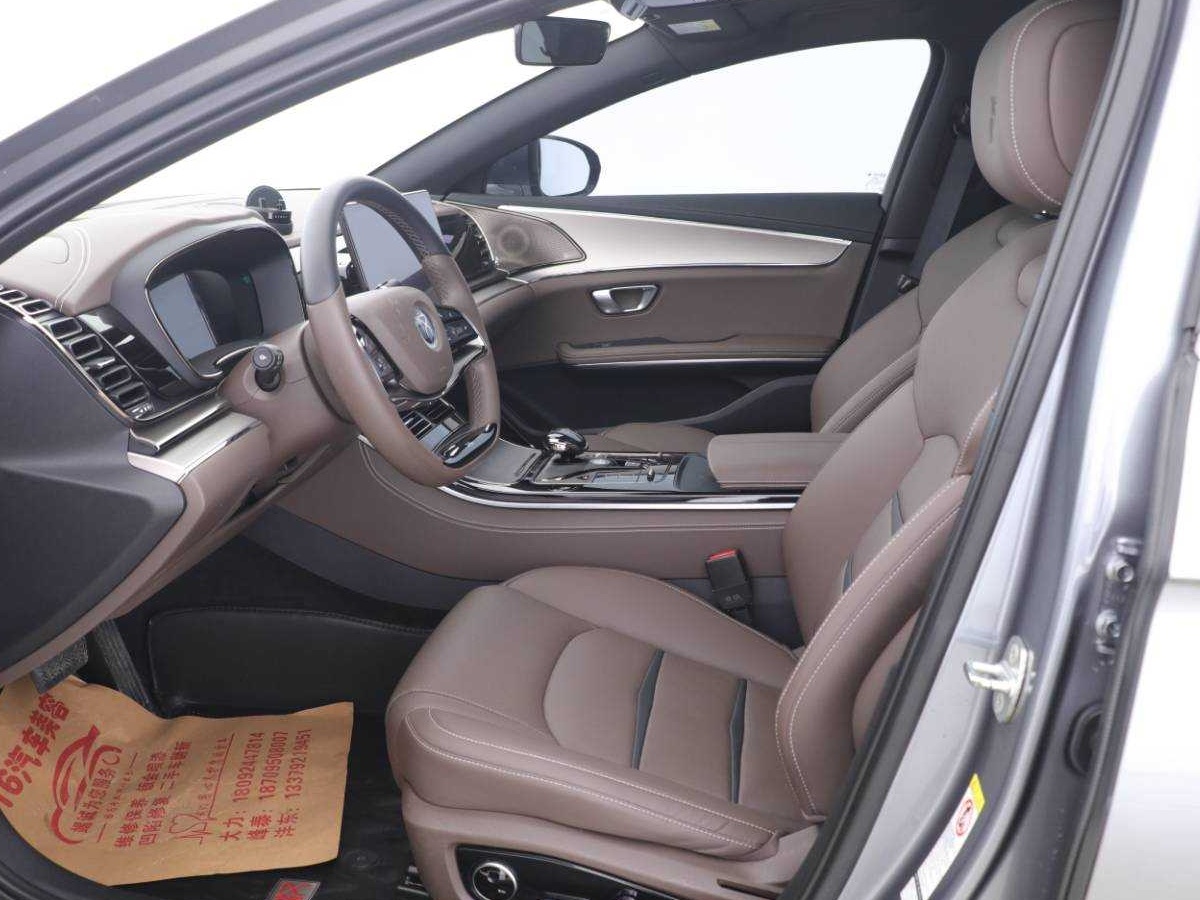 BYD Han 2023 #4 BYD Han 2023 car image #4