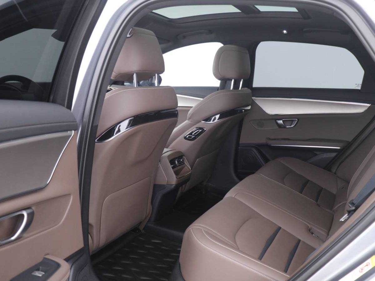 BYD Han 2023 #5 BYD Han 2023 car image #5