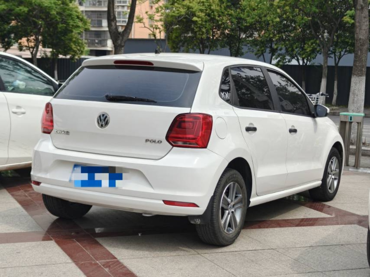 Volkswagen Polo 2015 #8 Volkswagen Polo 2015 car image #8