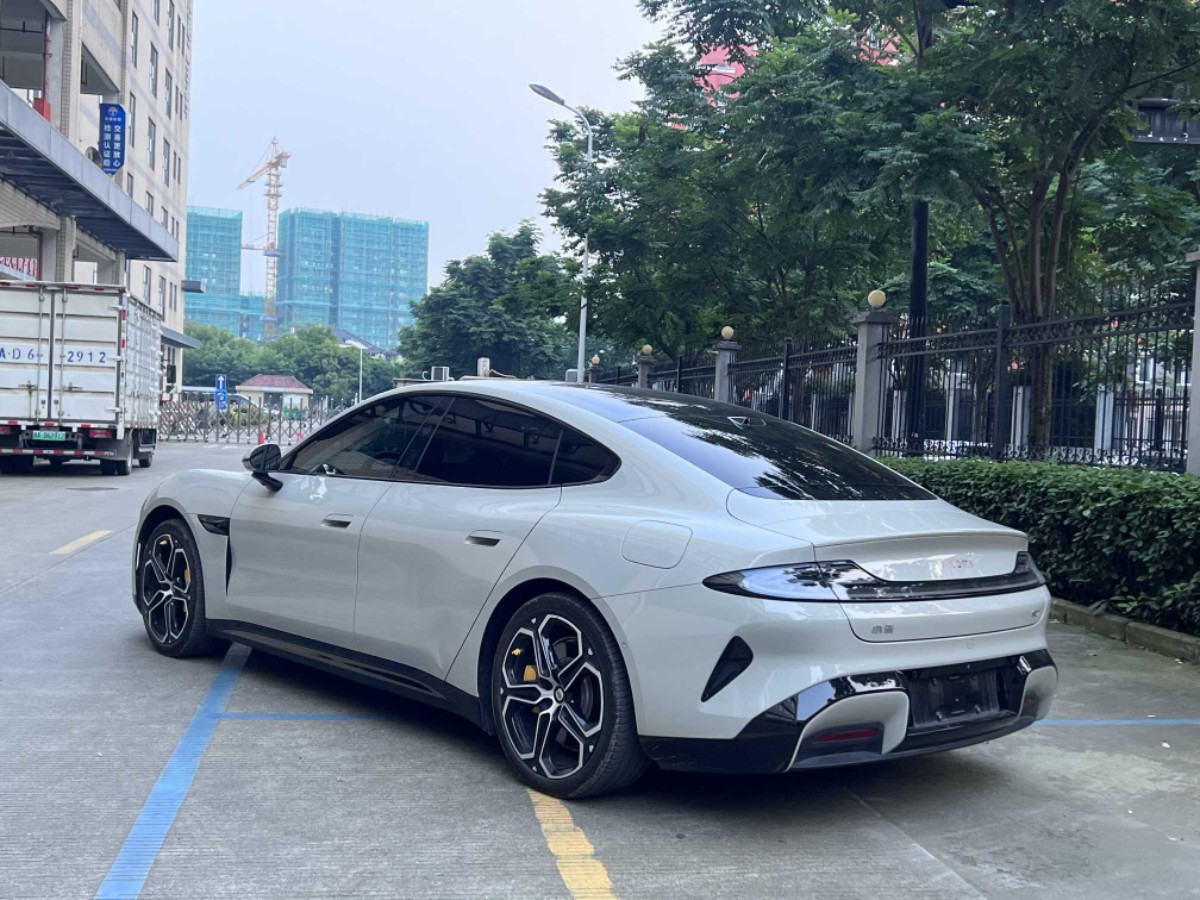MI SU7 2025 car image #7