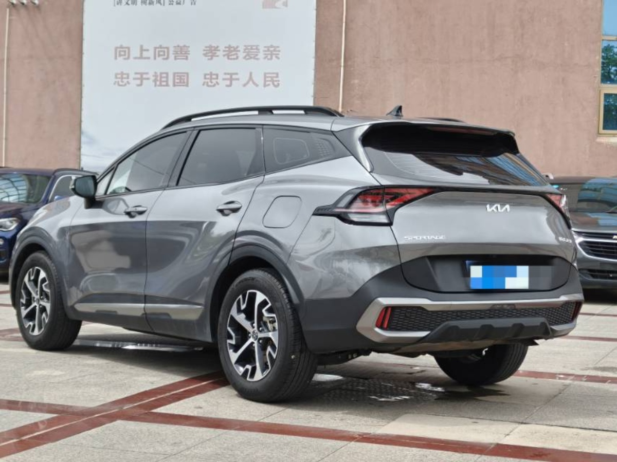 Kia Sportage 2023 car image #8