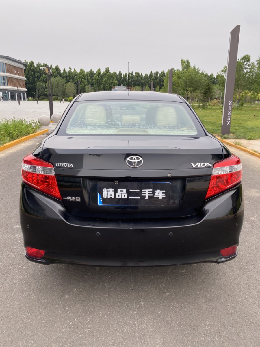 Toyota Vios 2015 car image #8