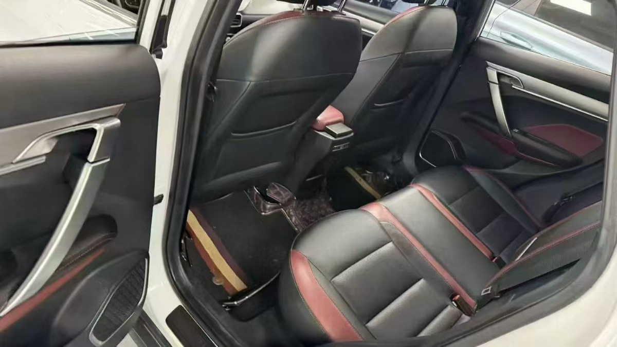 GEELY Coolray 2020 #6 GEELY Coolray 2020 car image #6