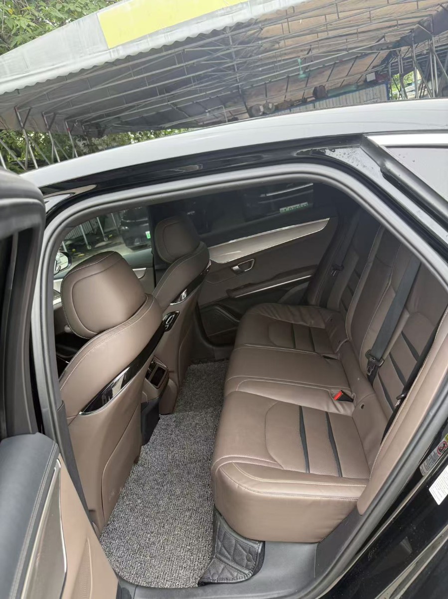 BYD Han 2022 #8 BYD Han 2022 car image #8