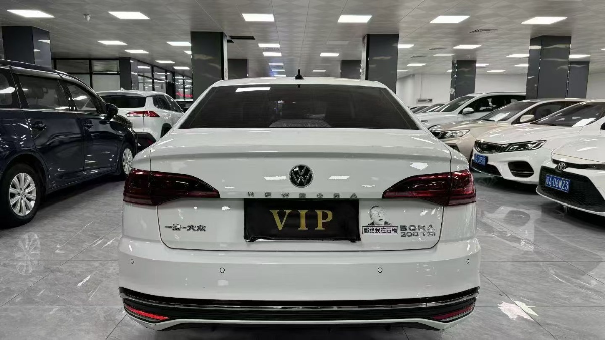 Volkswagen Bora 2022 car image #8