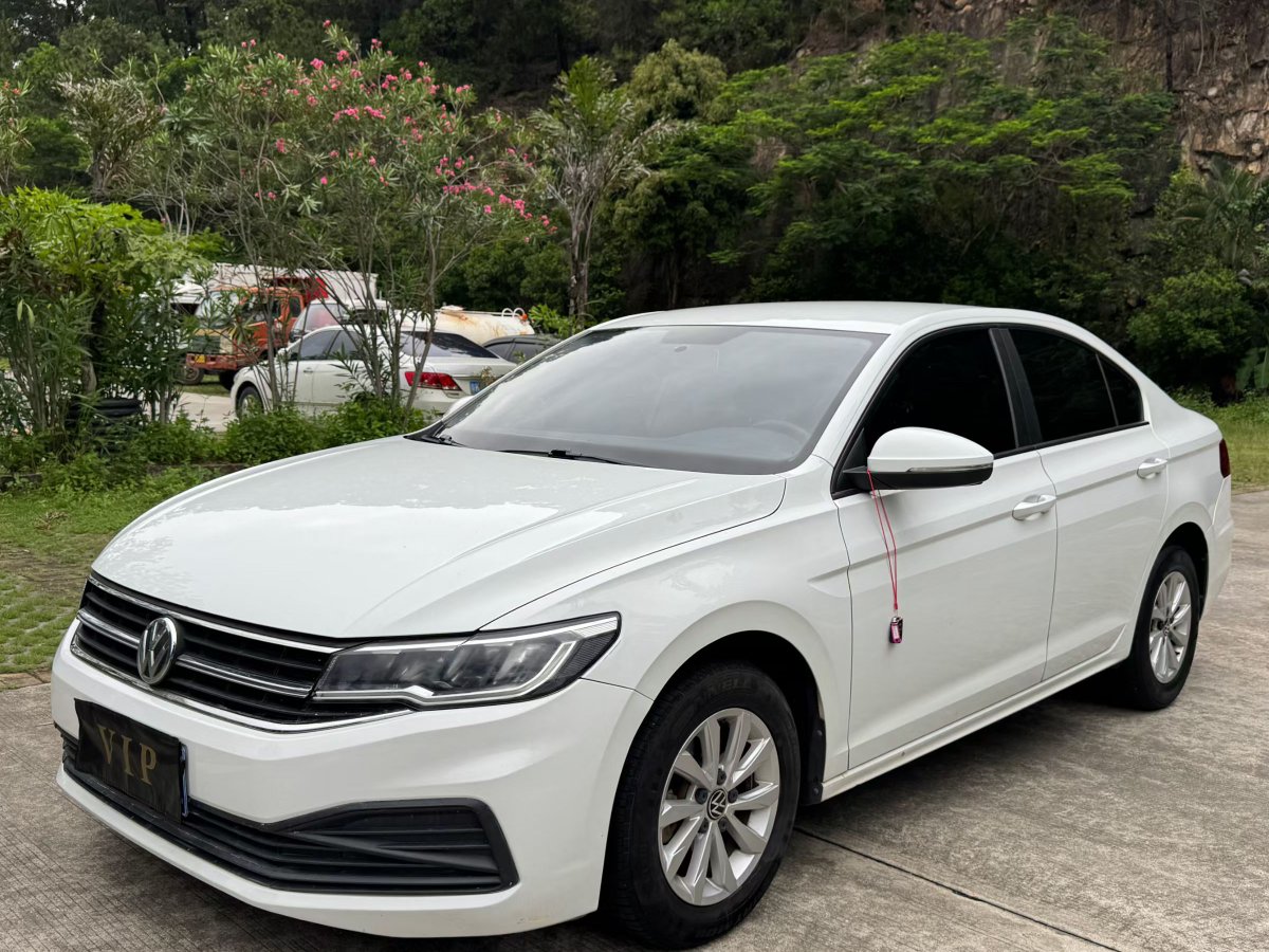 Volkswagen Bora 2022 car image 