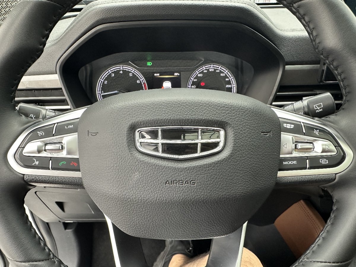 GEELY Vision X6 2022 car image #14