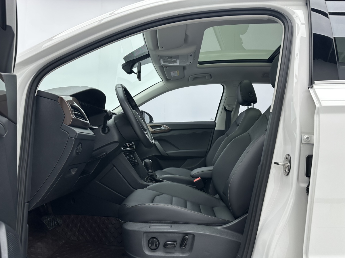 Volkswagen Tharu 2023 #5 Volkswagen Tharu 2023 car image #5