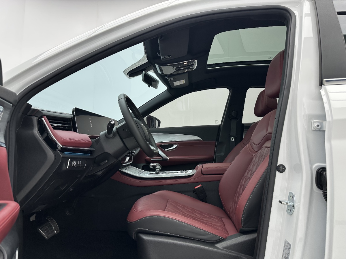 Jetour X70 PLUS 2023 #5 Jetour X70 PLUS 2023 car image #5