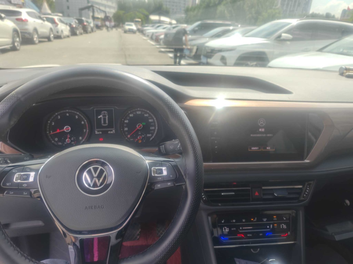 Volkswagen Tharu 2022 #3 Volkswagen Tharu 2022 car image #3