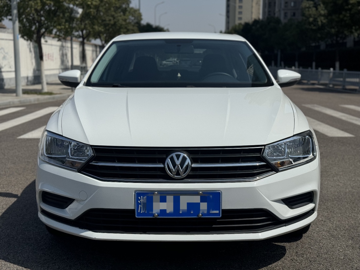Volkswagen Bora 2021 car image #2