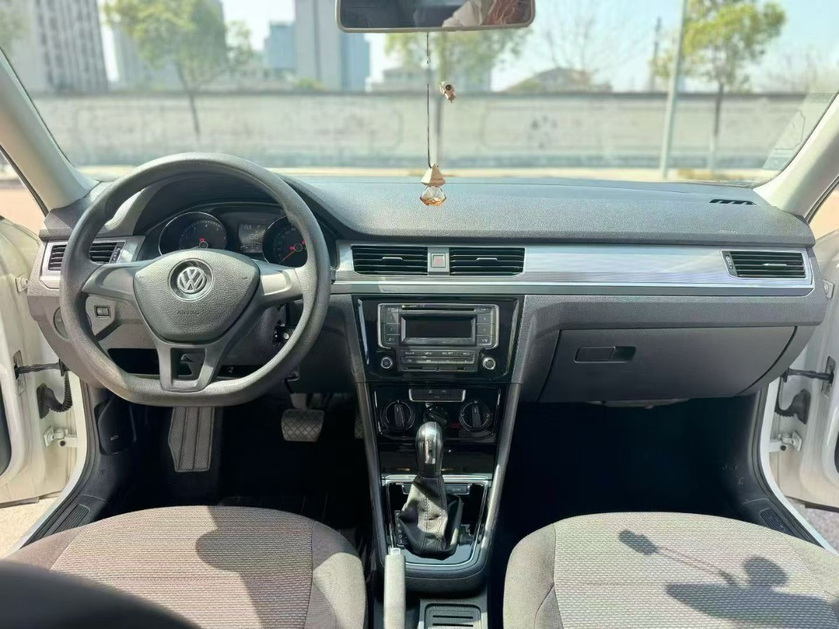 Volkswagen Bora 2021 car image #5