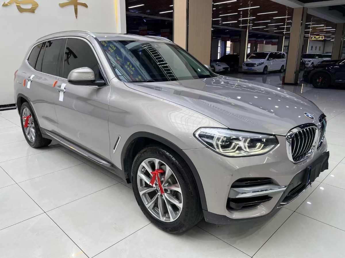 BMW X3 2021 car image 