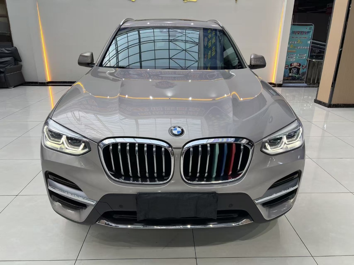 BMW X3 2021 car image #2