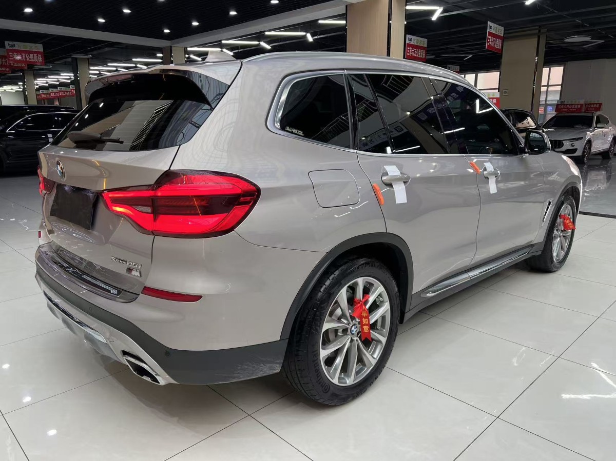BMW X3 2021 car image #9