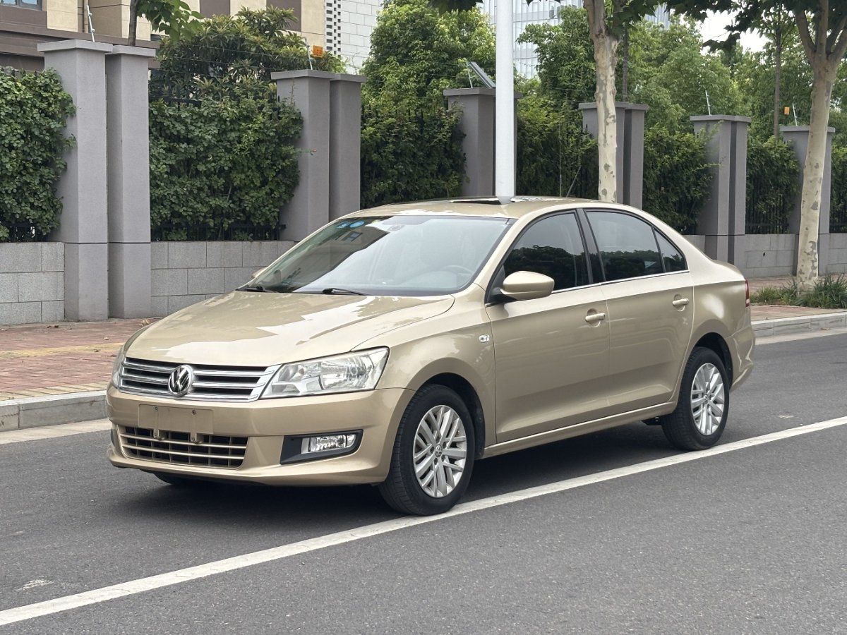 Volkswagen Santana 2014 car image 