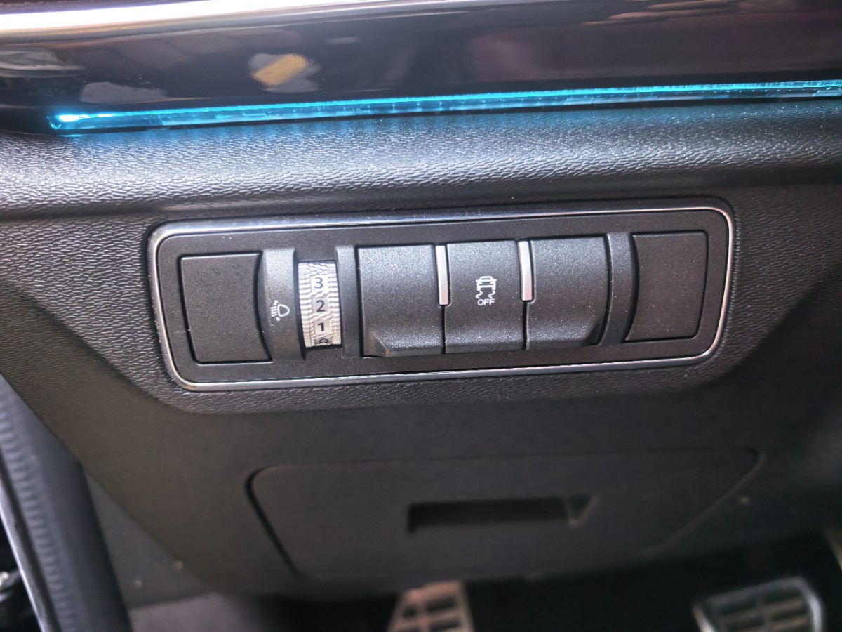 Jetour X70 PLUS 2023 #11 Jetour X70 PLUS 2023 car image #11