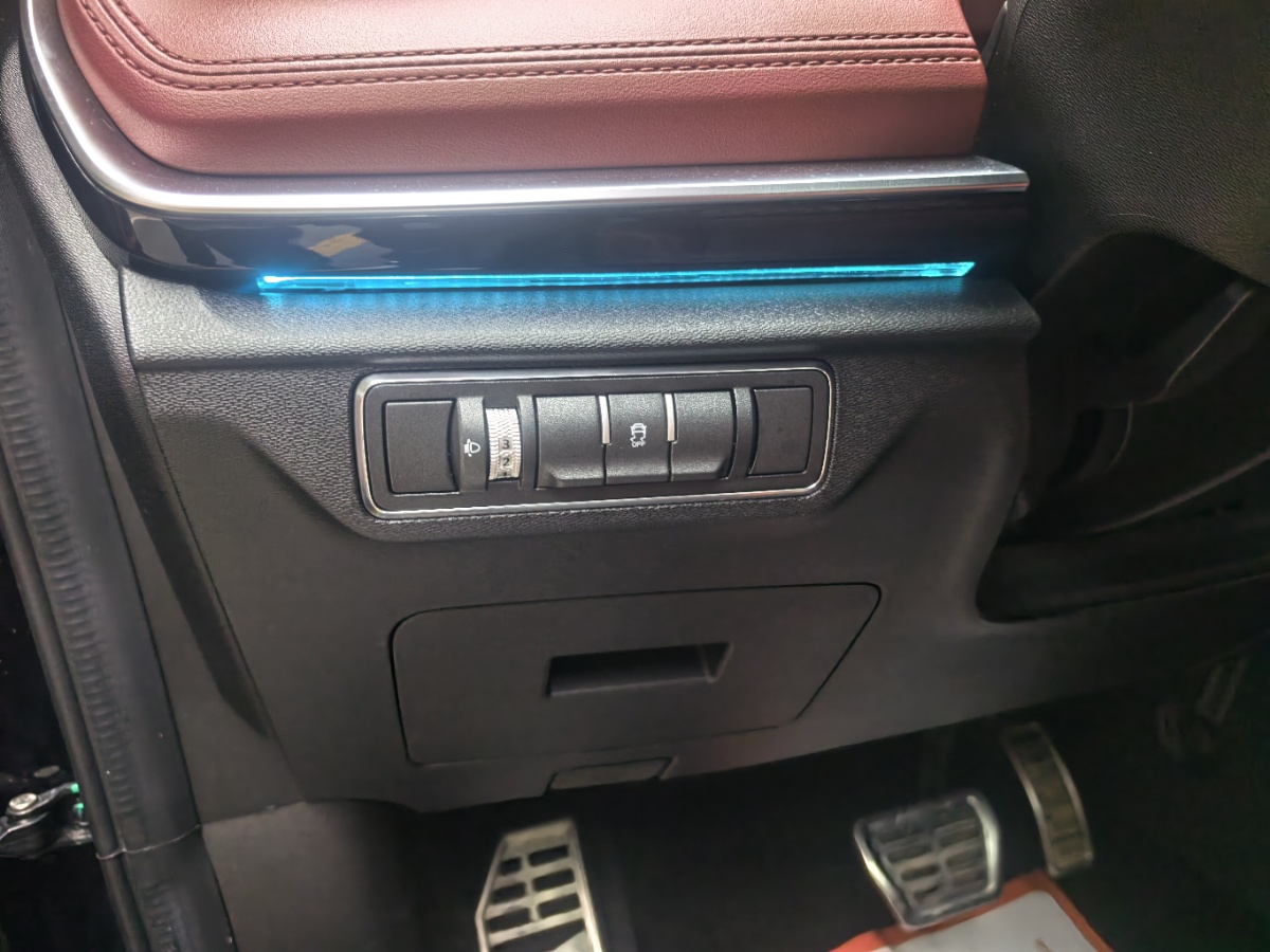 Jetour X70 PLUS 2023 #16 Jetour X70 PLUS 2023 car image #16