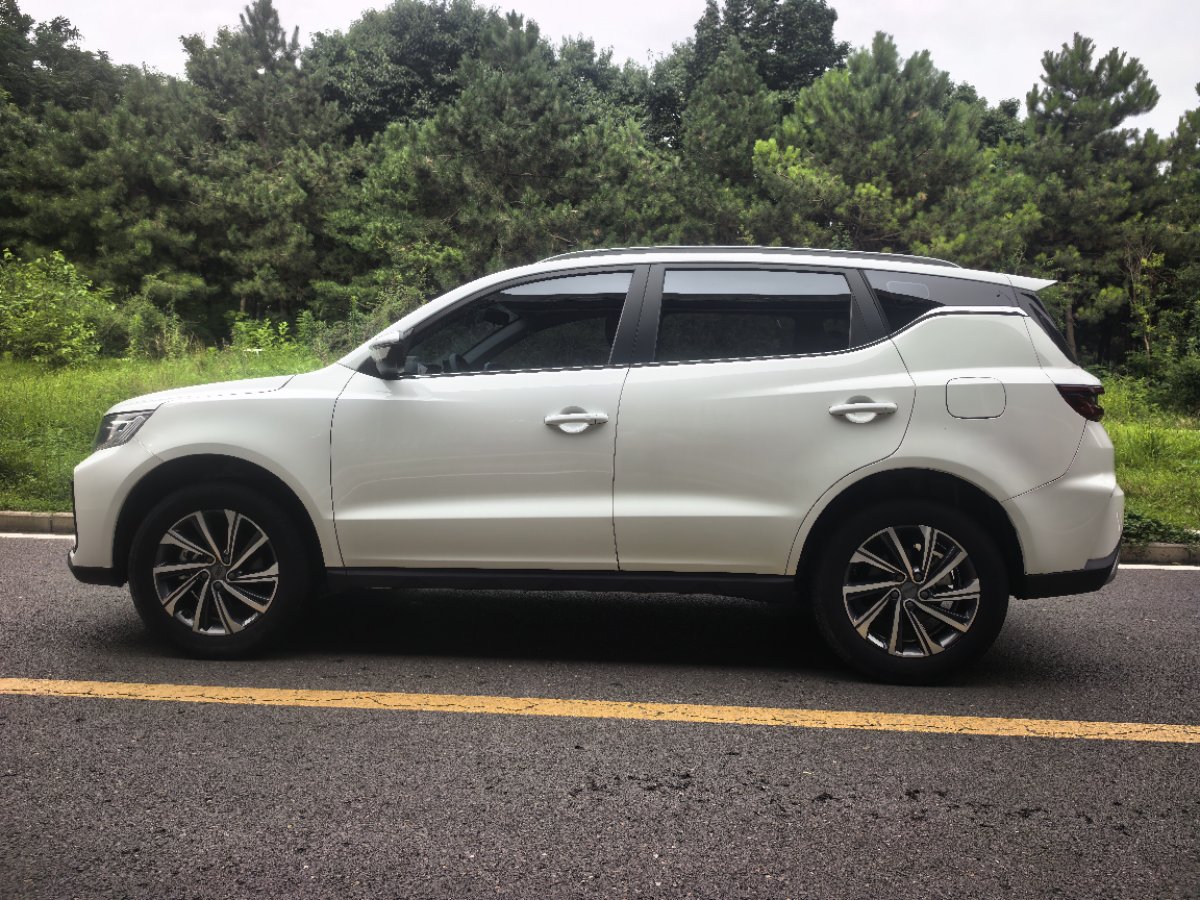GEELY Vision X6 2023 #3 GEELY Vision X6 2023 car image #3