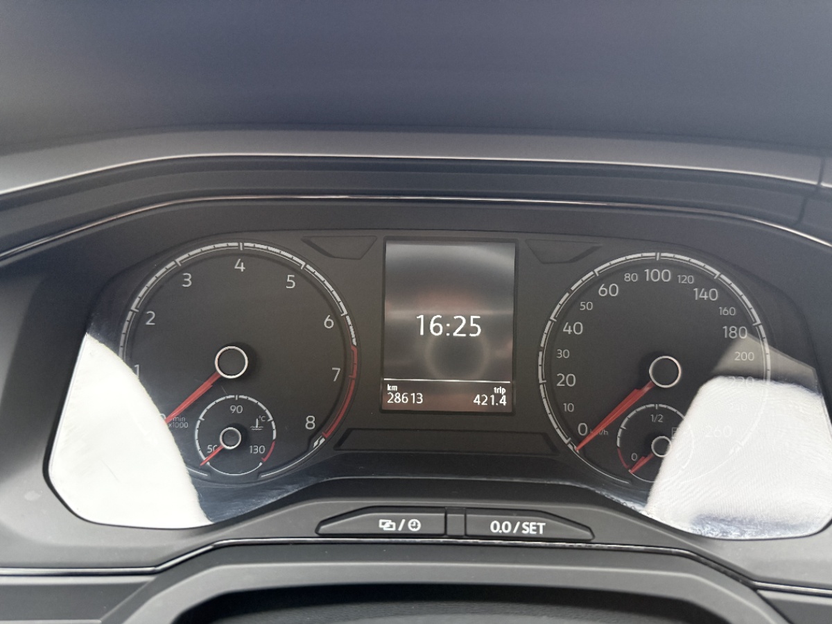 Volkswagen Polo 2020 car image #8