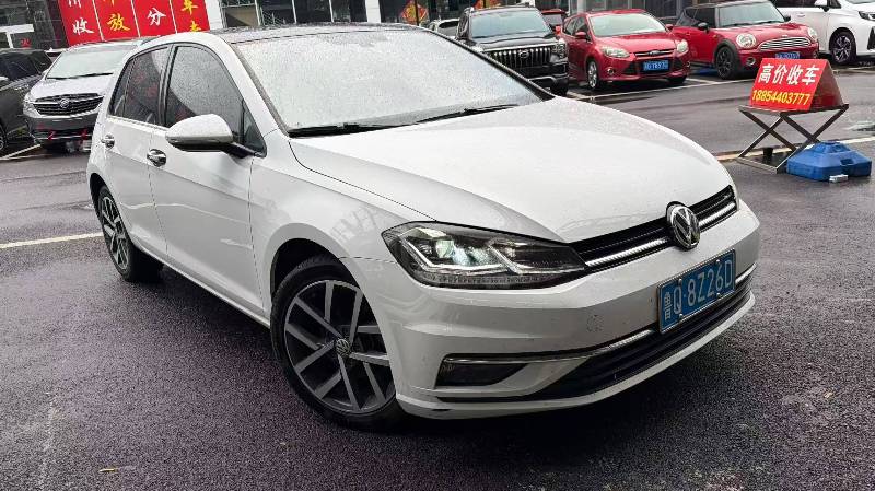 Volkswagen Golf 2020 Volkswagen Golf 2020 car image