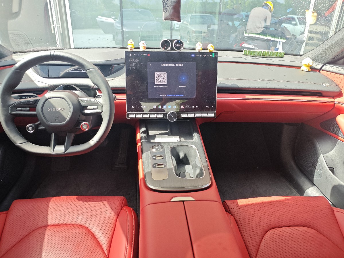 MI SU7 2024 car image #2